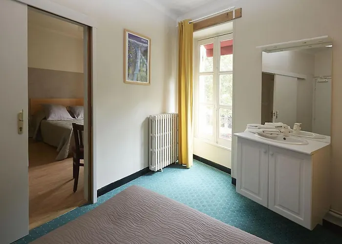 Hotel Le Foch Beaune (Cote d'Or)